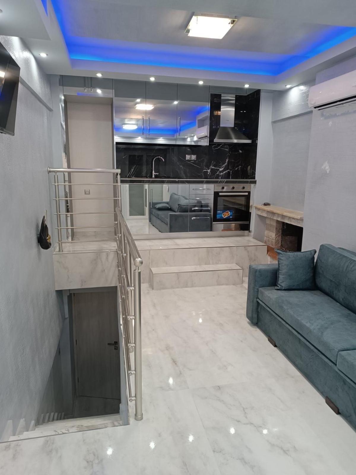 Peykoxori 1 Luxury Suites By Makhome Pefkochori Dış mekan fotoğraf